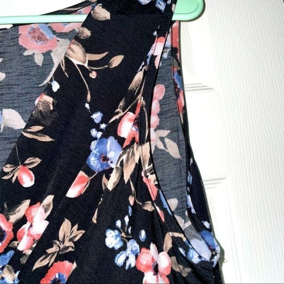 Floral Dress - Picture 6 of 7